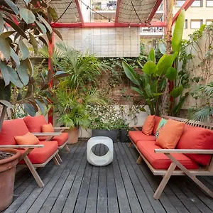 Praktik Garden ** Barselona