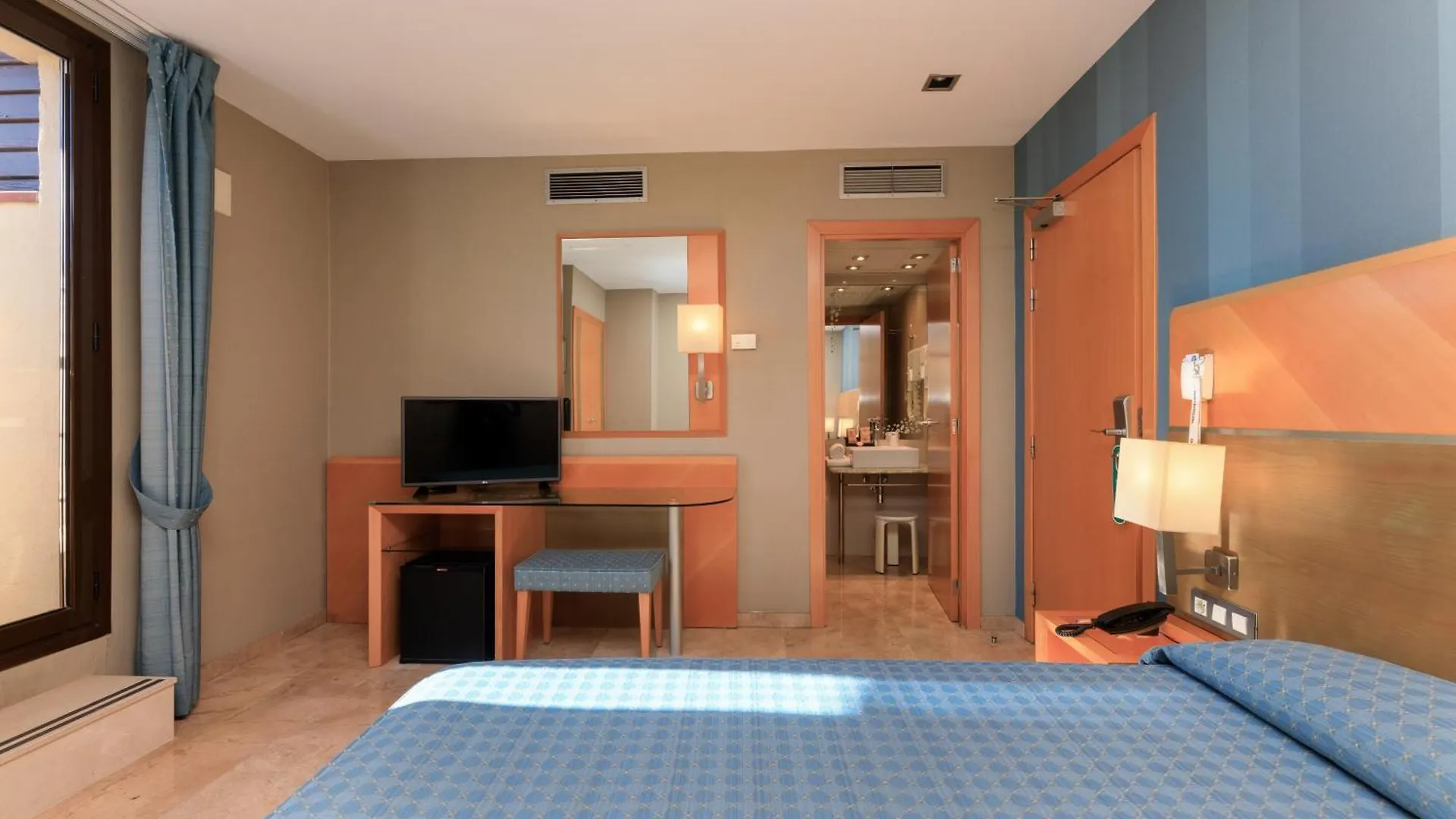 ברצלונה Hotel Del Mar 3*,  ספרד